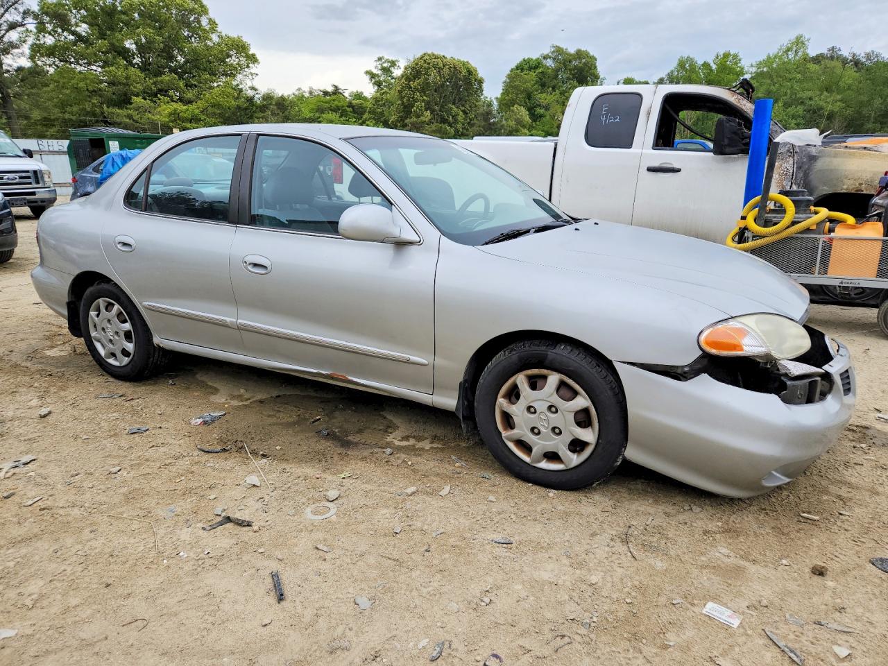 2000 Hyundai Elantra VIN KMHJF35F7YU005228 photo 4