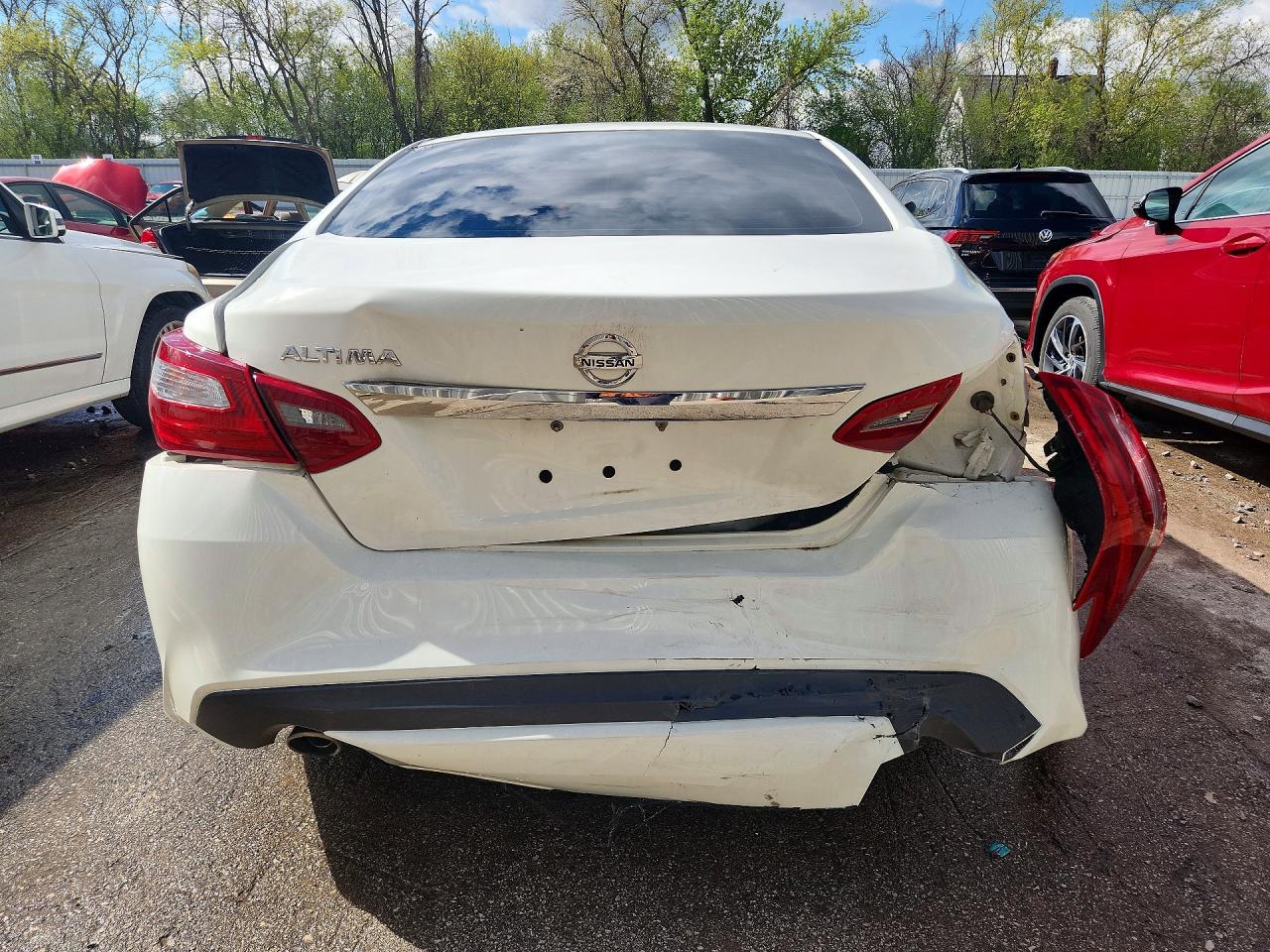 2018 Nissan Altima 2.5 VIN 1N4AL3AP6JC201738 photo 6
