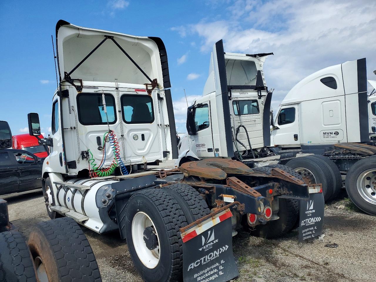 2018 FREIGHTLINER All other VIN 1FUBGAD96JLJV5406 photo 3