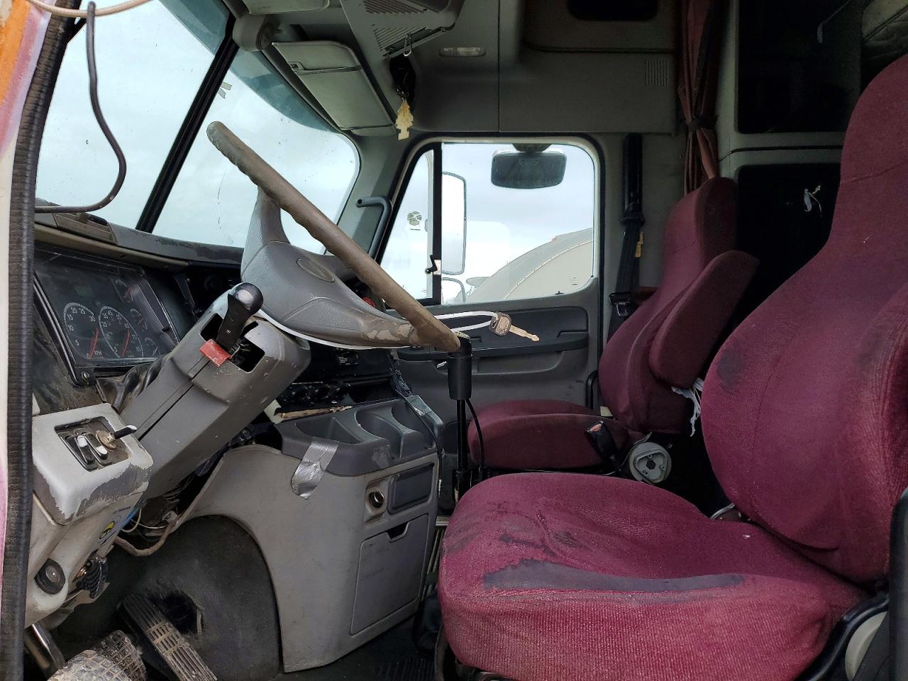 2007 FREIGHTLINER All other VIN 1FUJA6CK47LW28114 photo 5