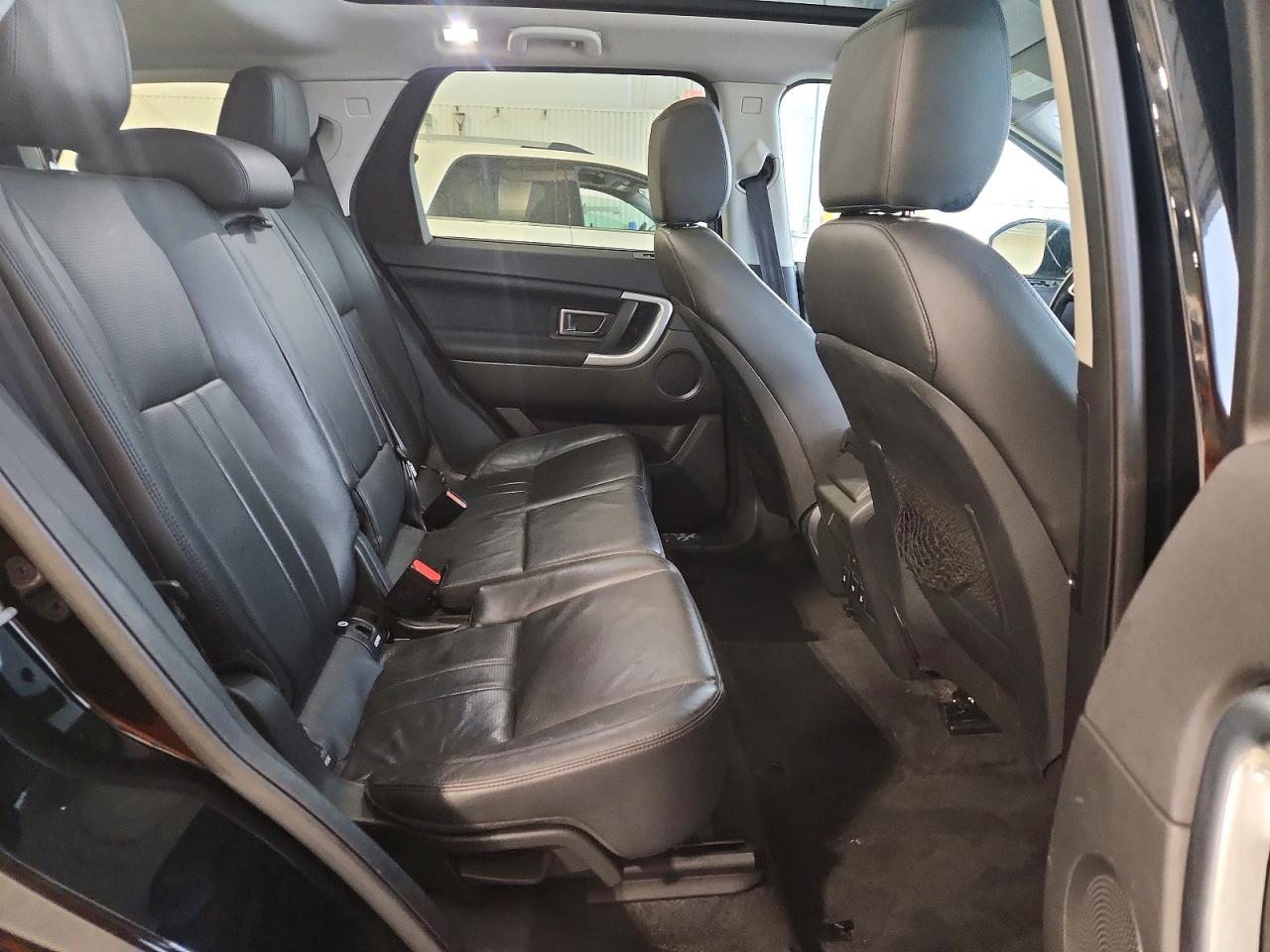 2018 Land Discovery VIN SALCR2RX5JH769880 photo 11
