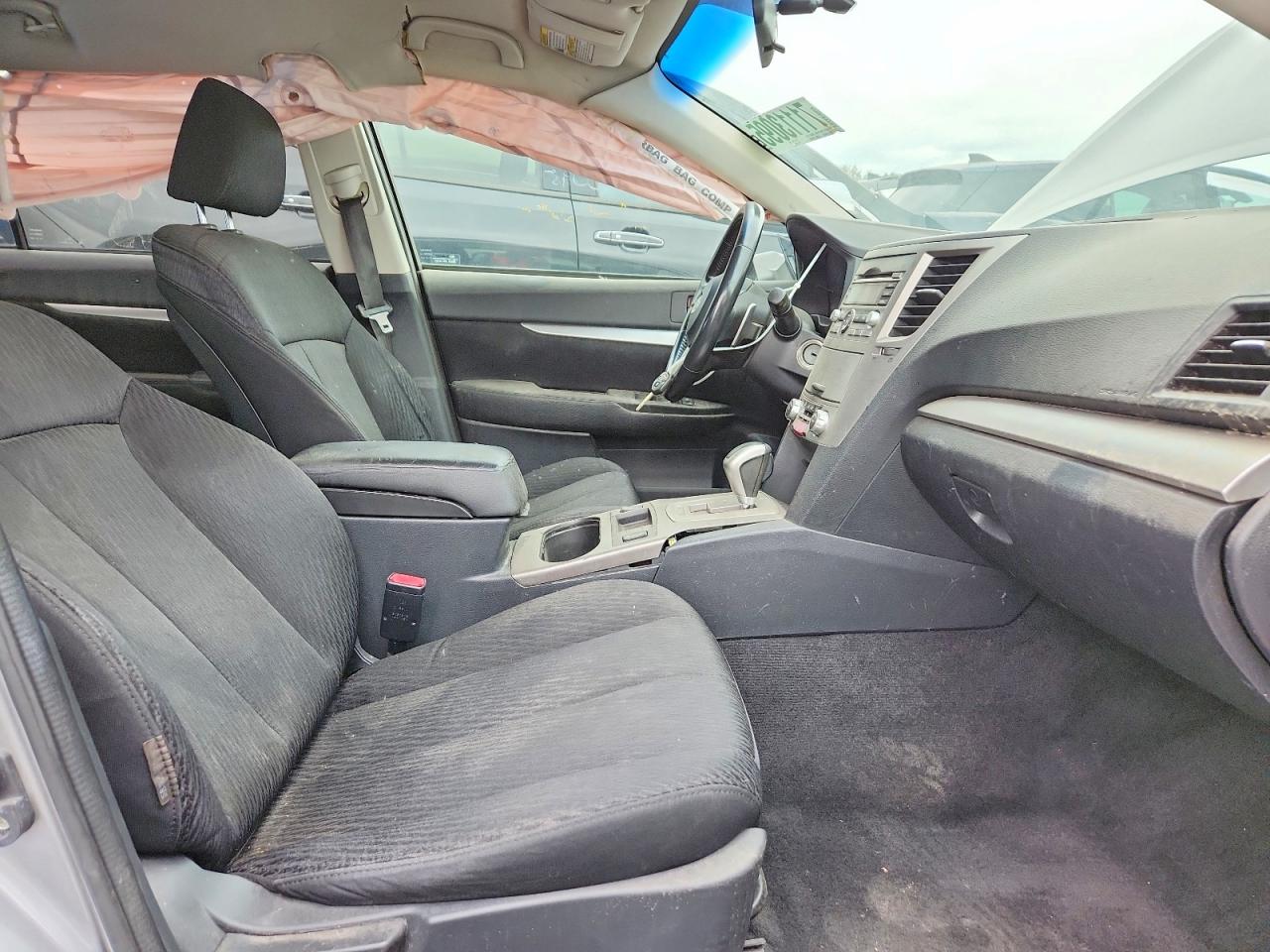 2010 SUBARU Outback VIN 4S4BRCCC5A3382284 photo 7