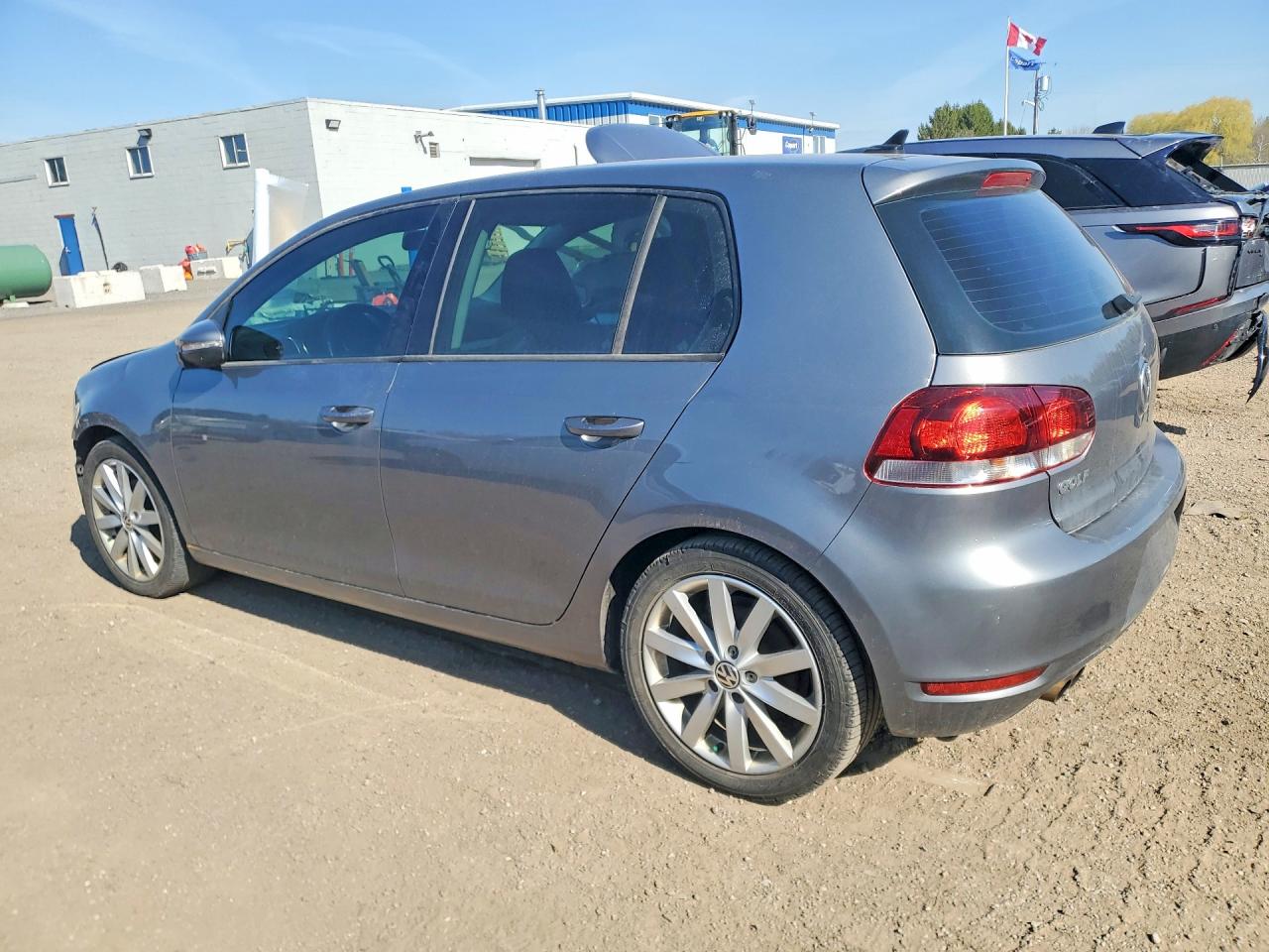 2012 Volkswagen Golf VIN WVWDM7AJ0CW126379 photo 2