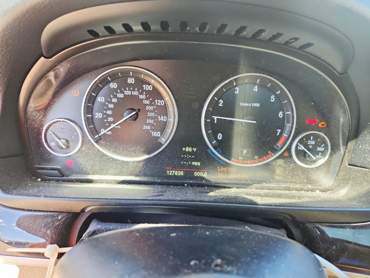 2012 BMW 5 series VIN WBAXG5C5XCDW24039 photo 9