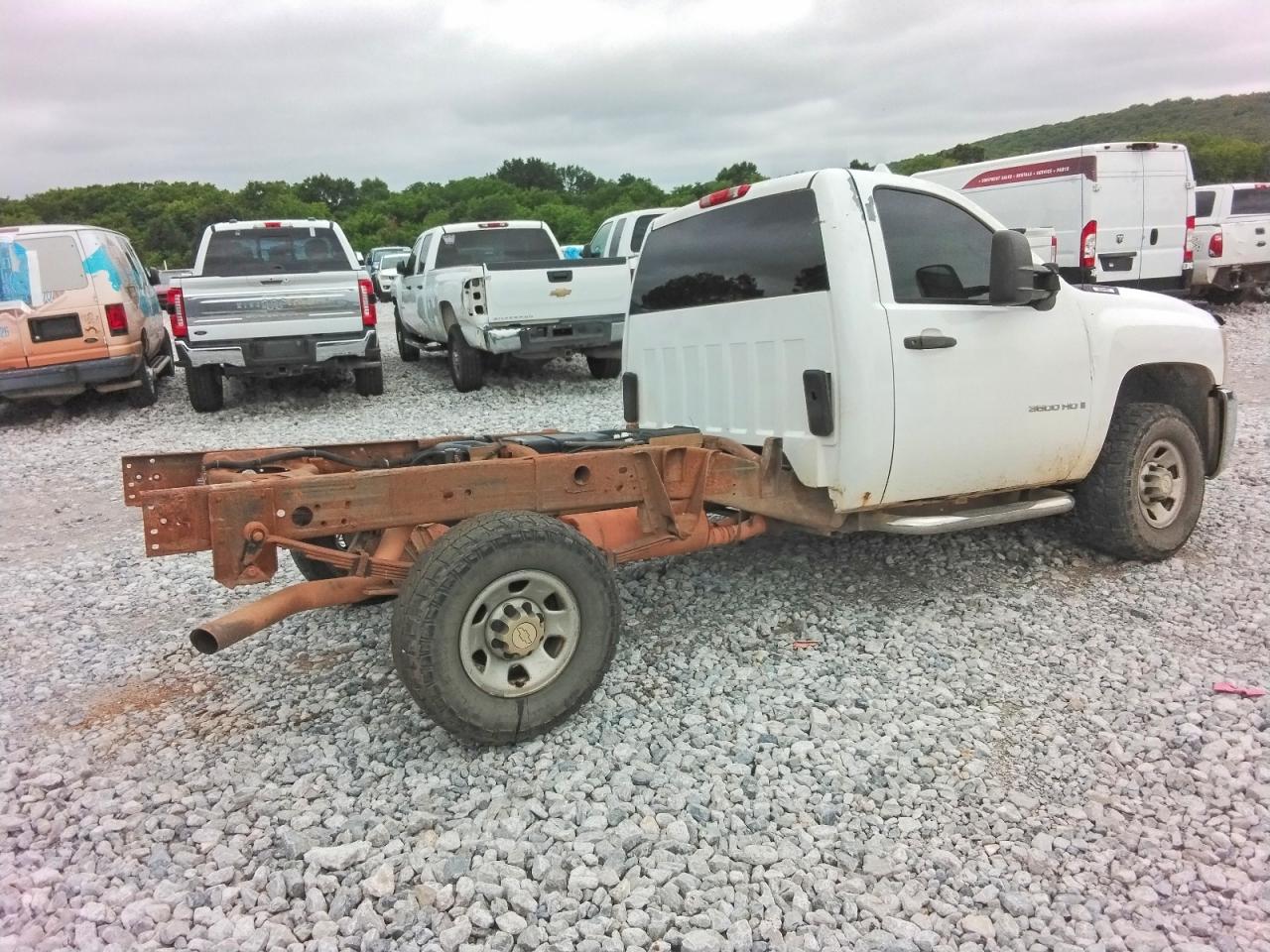 2007 Chevrolet All models VIN 1GBHK34K67E571293 photo 3