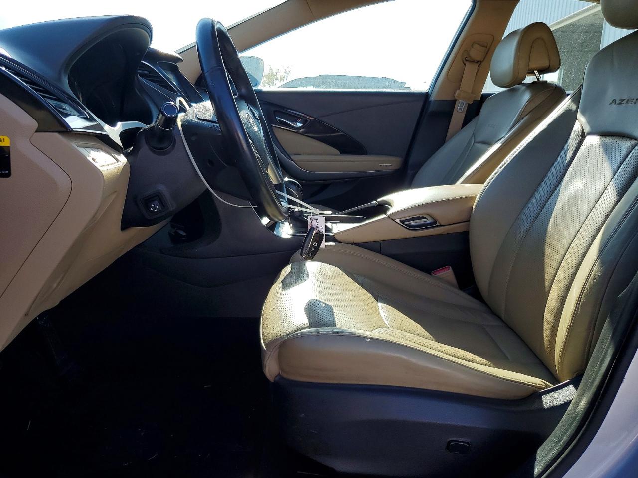 2015 HYUNDAI Azera VIN KMHFG4JG1FA453986 photo 7