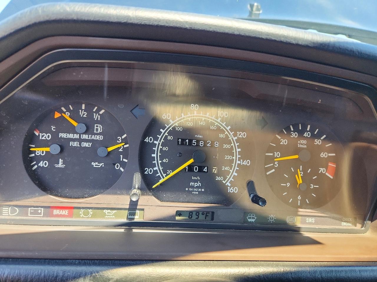 1995 Mercedes-Benz E-class VIN WDBEA66EXSC258051 photo 9