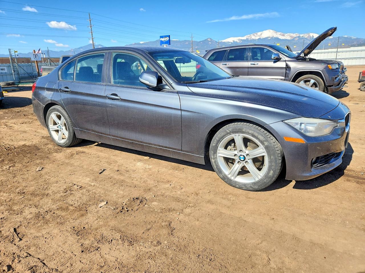 2013 BMW 3 series VIN WBA3C1G51DNR46853 photo 4