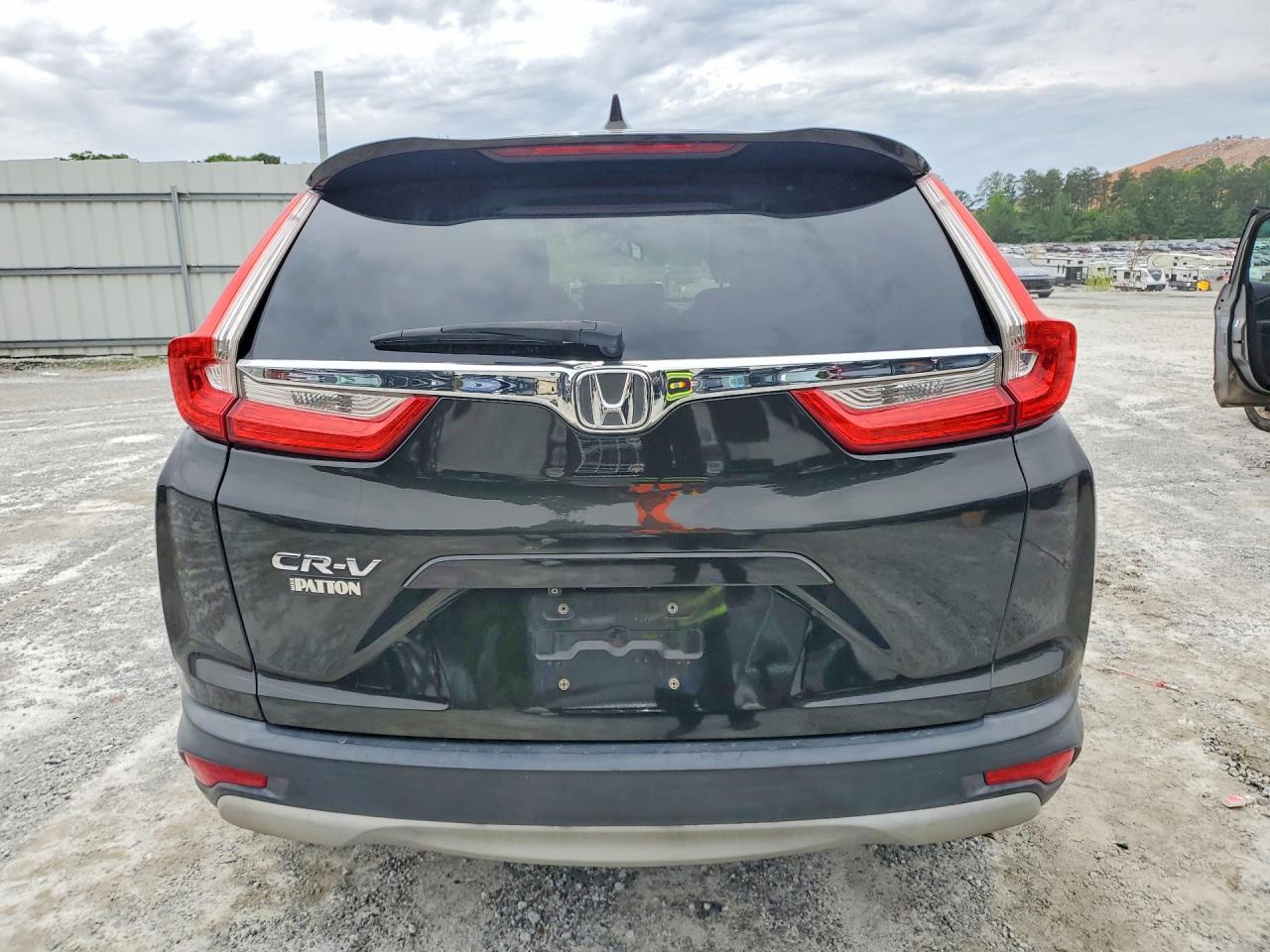 2017 Honda Crv VIN 7FARW1H80HE020711 photo 6