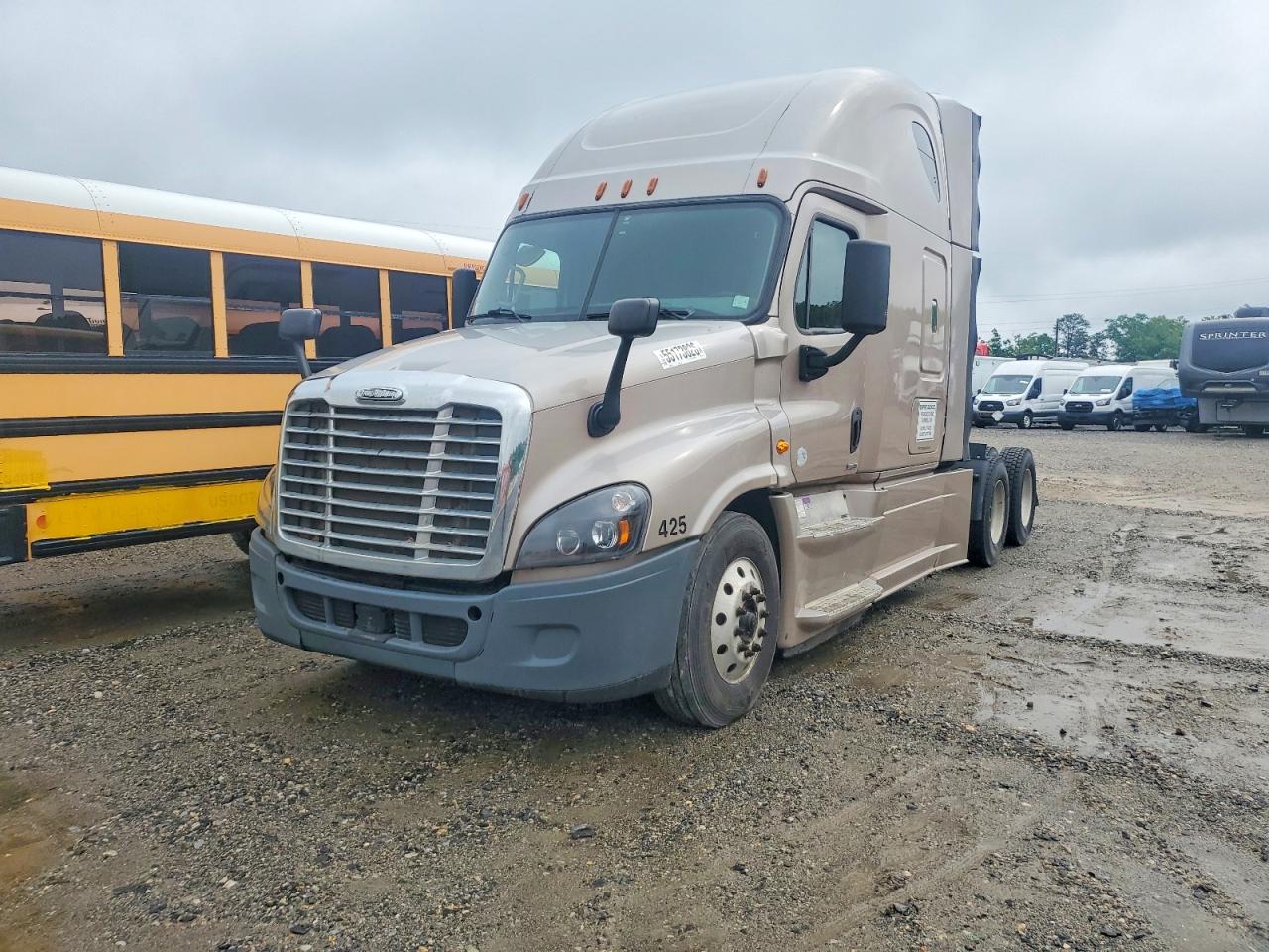 2016 FREIGHTLINER All other VIN 3AKGGLD54GSBT5749 photo 2
