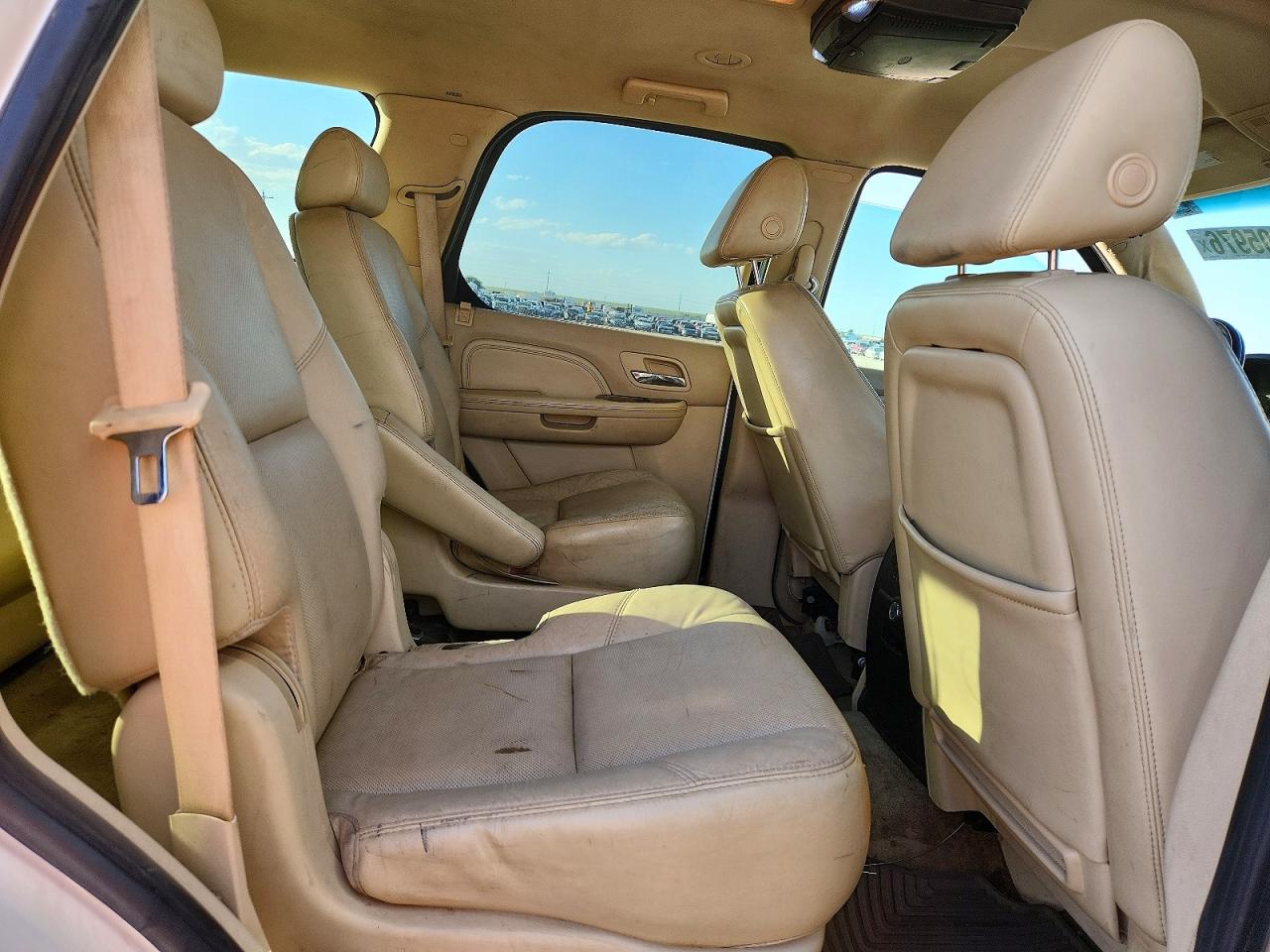 2007 Cadi Escalade VIN 1GYEC63827R290050 photo 11
