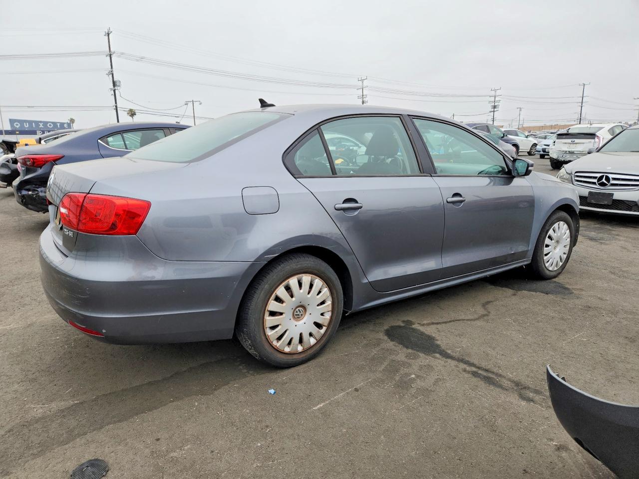 2011 Volkswagen Jetta VIN 3VWDZ7AJ1BM394595 photo 3