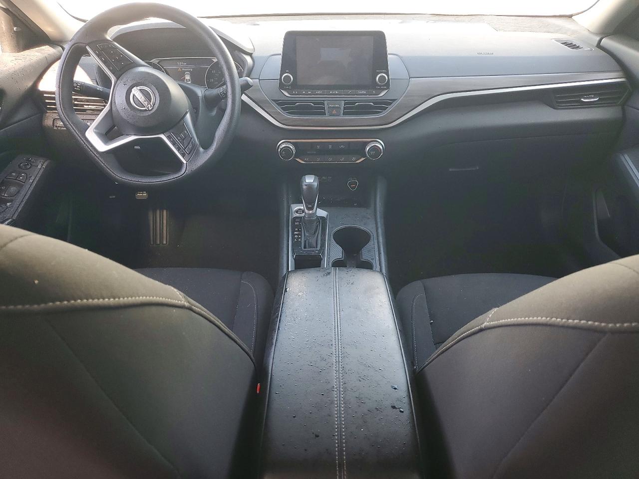 2025 Nissan Altima VIN 1N4BL4DV9SN393800 photo 8