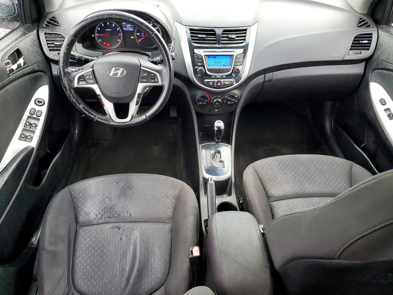 2013 Hyundai Accent VIN KMHCU5AE4DU072094 photo 8