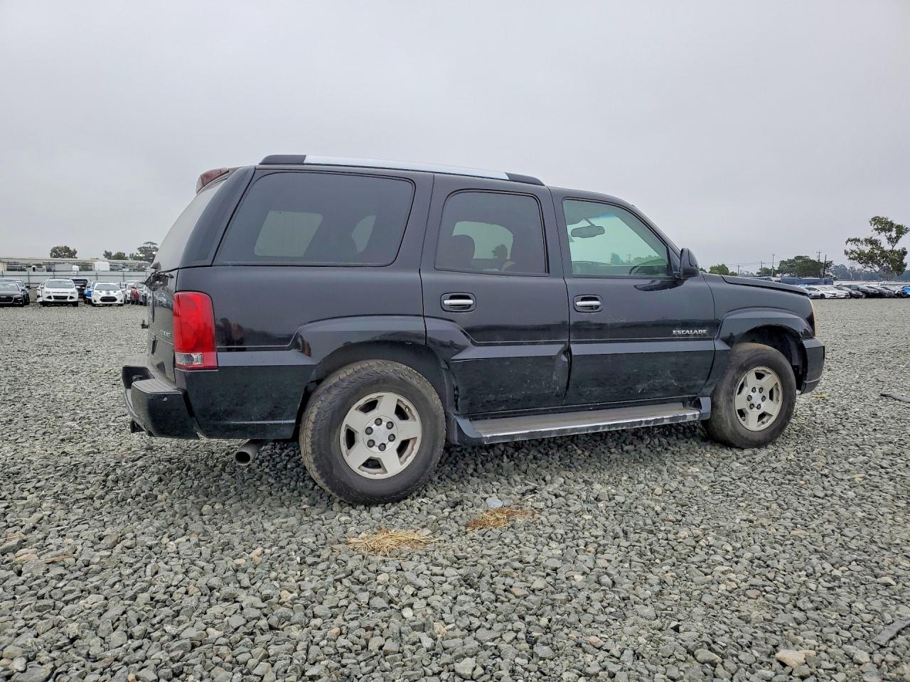 2006 CADI Escalade VIN 1GYEK63N16R122200 photo 3
