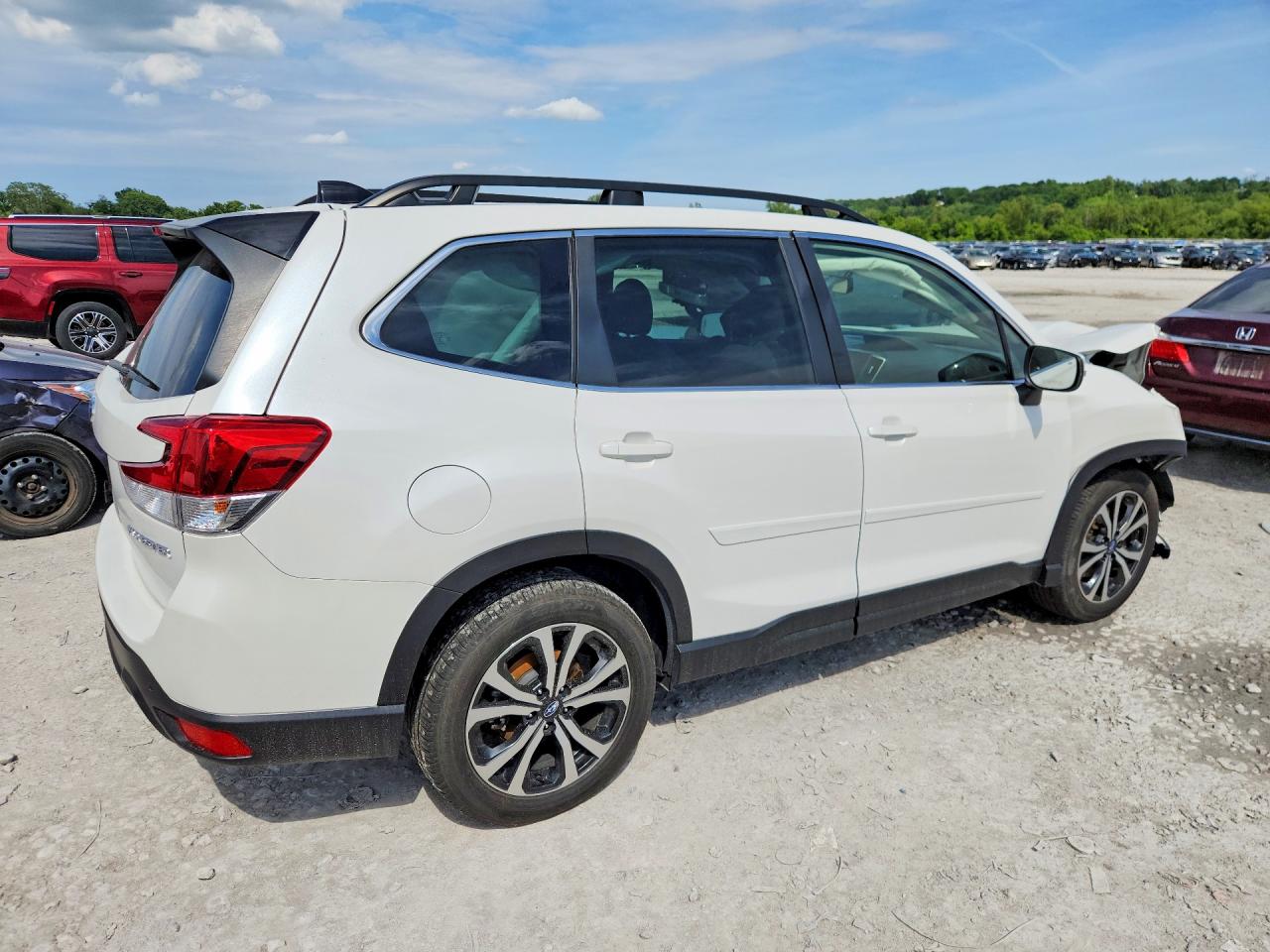 2024 Subaru Forester VIN JF2SKALC4RH419211 photo 3