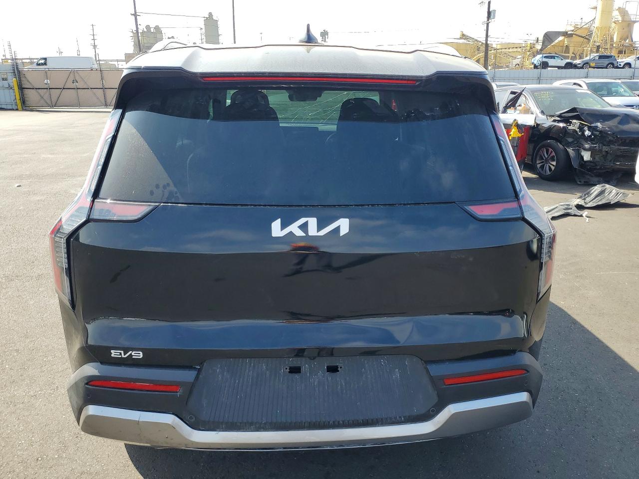 2025 Kia All other VIN 5XYAFFS58SG002445 photo 6
