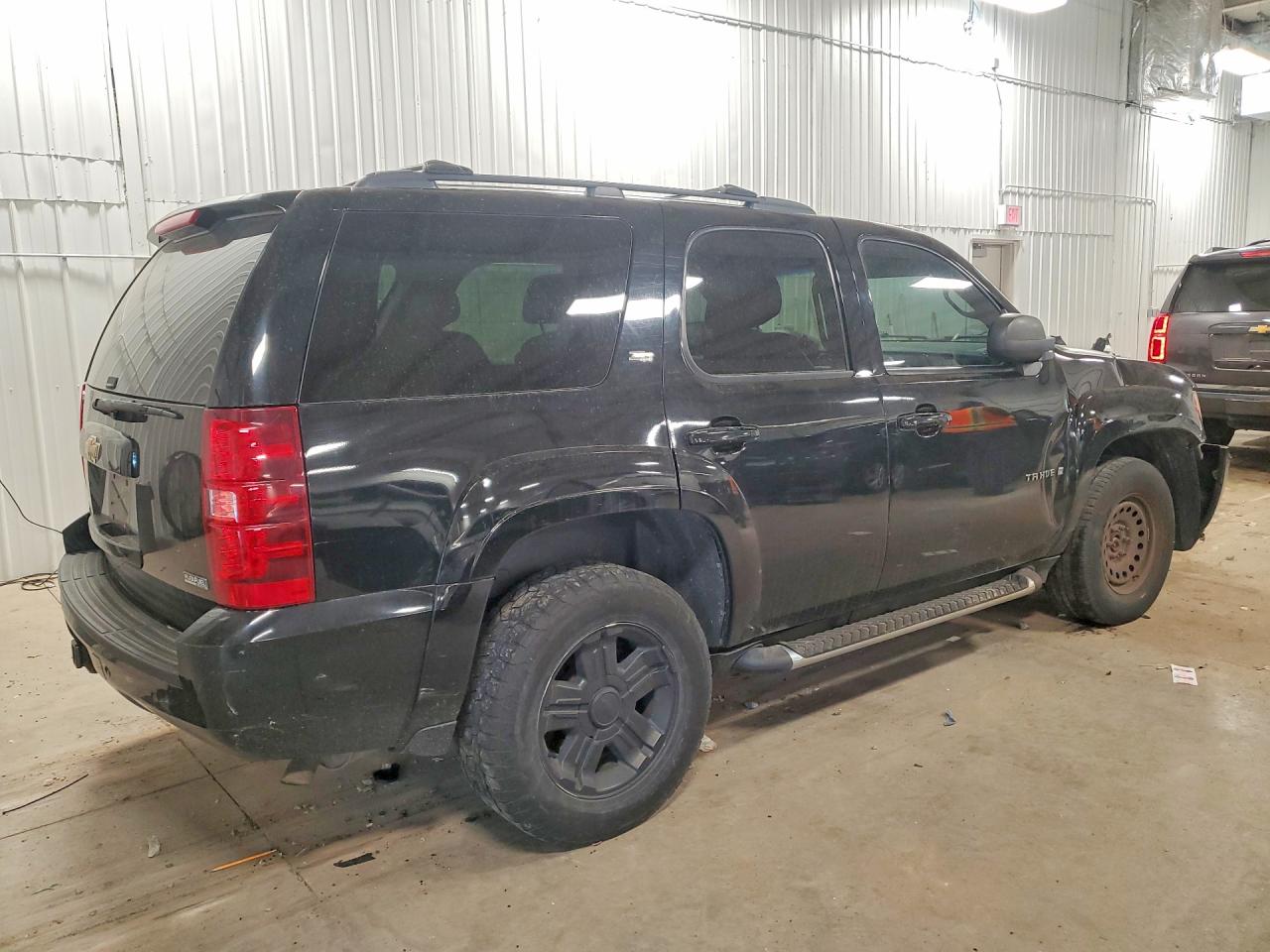 2009 Chevrolet Tahoe VIN 1GNFK23089R177150 photo 3