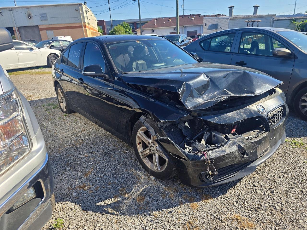 2015 BMW 3 series VIN WBA3C3G51FNS72900 photo 1
