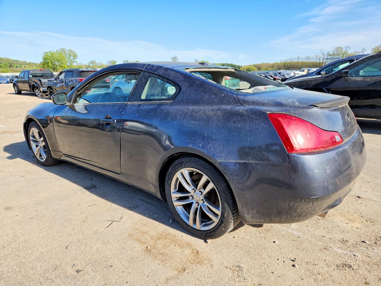 2009 Infiniti G37 VIN JNKCV64E89M602785 photo 2