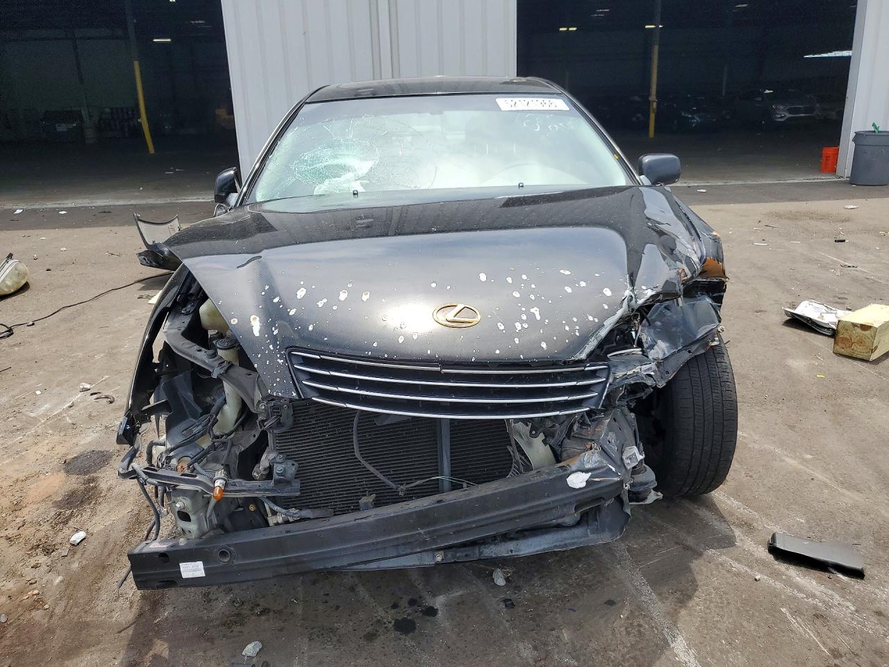 2003 LEXUS Es300 VIN JTHBF30G436002128 photo 5