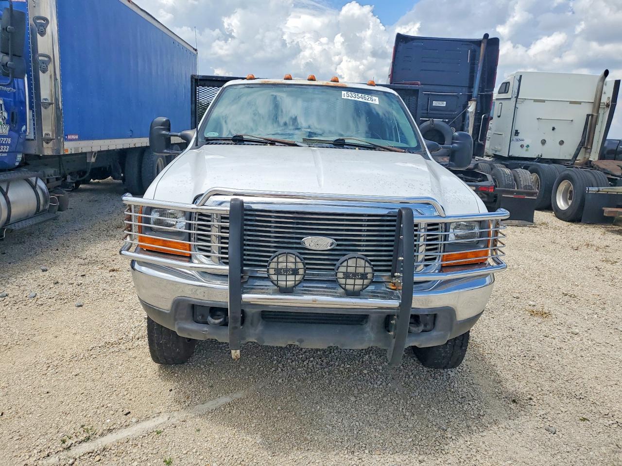 1999 Ford F450 VIN 1FDXF47F1XED84975 photo 5