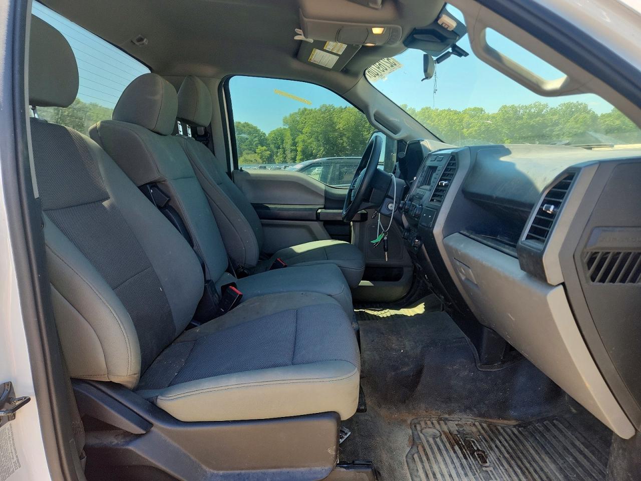2022 Ford F350 VIN 1FTRF3B60NEG43631 photo 10