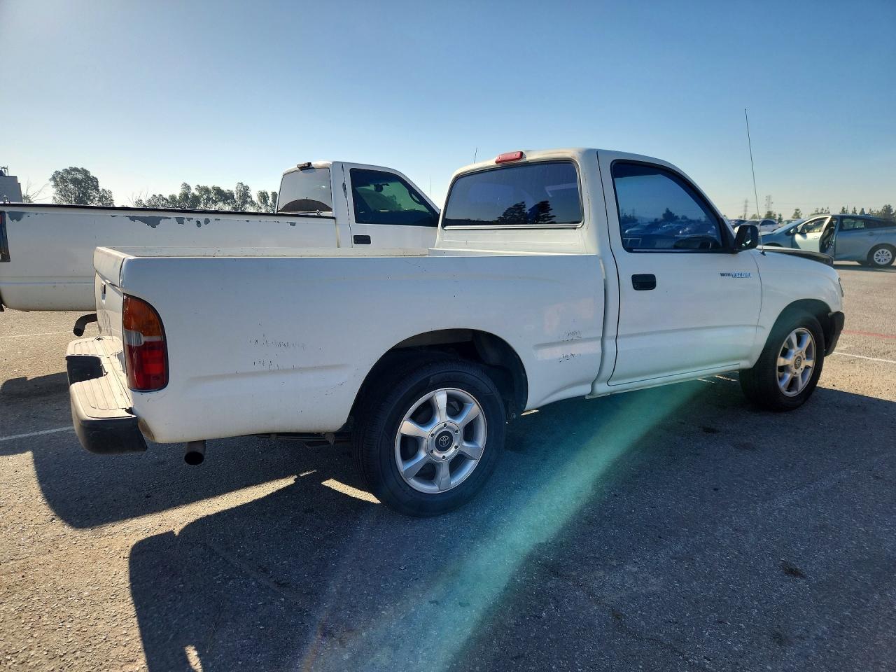 1995 TOYOTA Tacoma VIN 4TAUN41B5SZ012729 photo 3