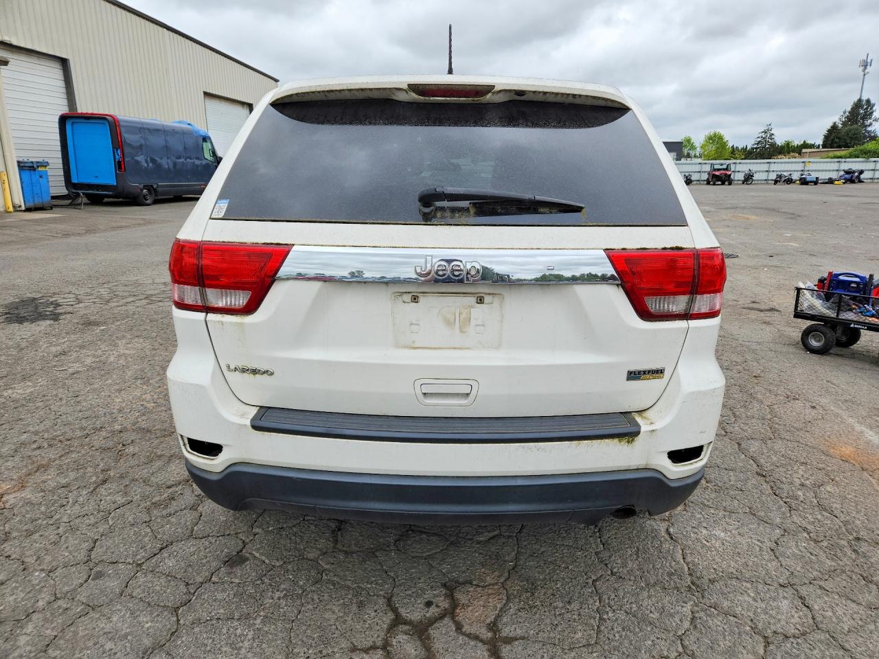 2011 Jeep Cherokee VIN 1J4RS4GGXBC541032 photo 6