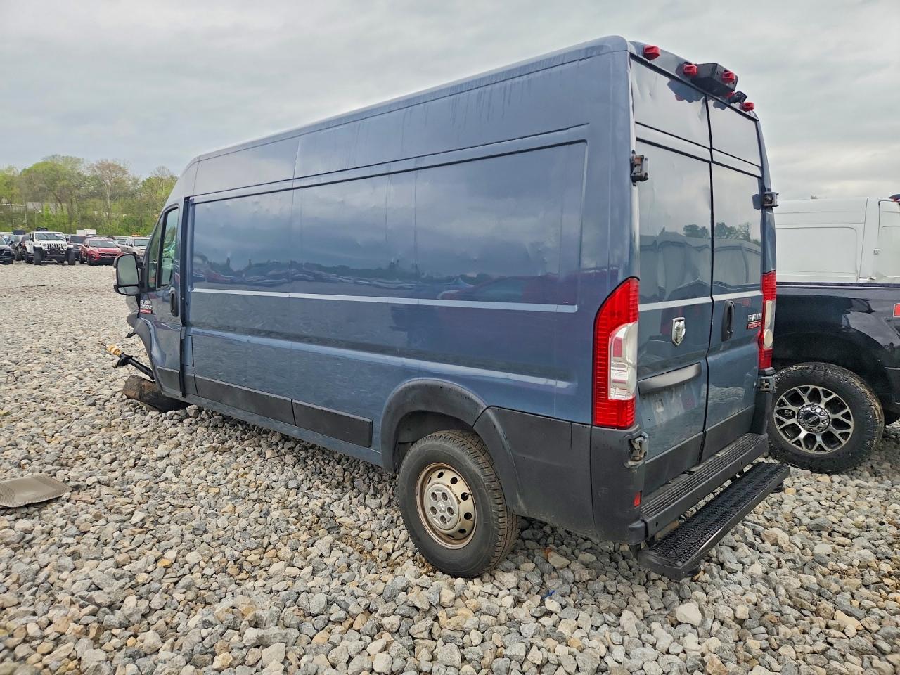 2019 RAM Promaster VIN 3C6TRVDG8KE515109 photo 2