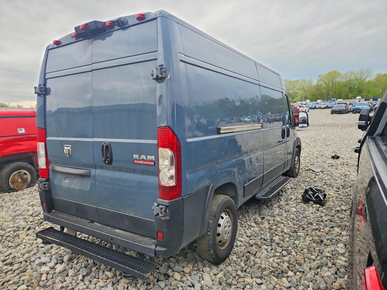 2019 RAM Promaster VIN 3C6TRVDG8KE515109 photo 3