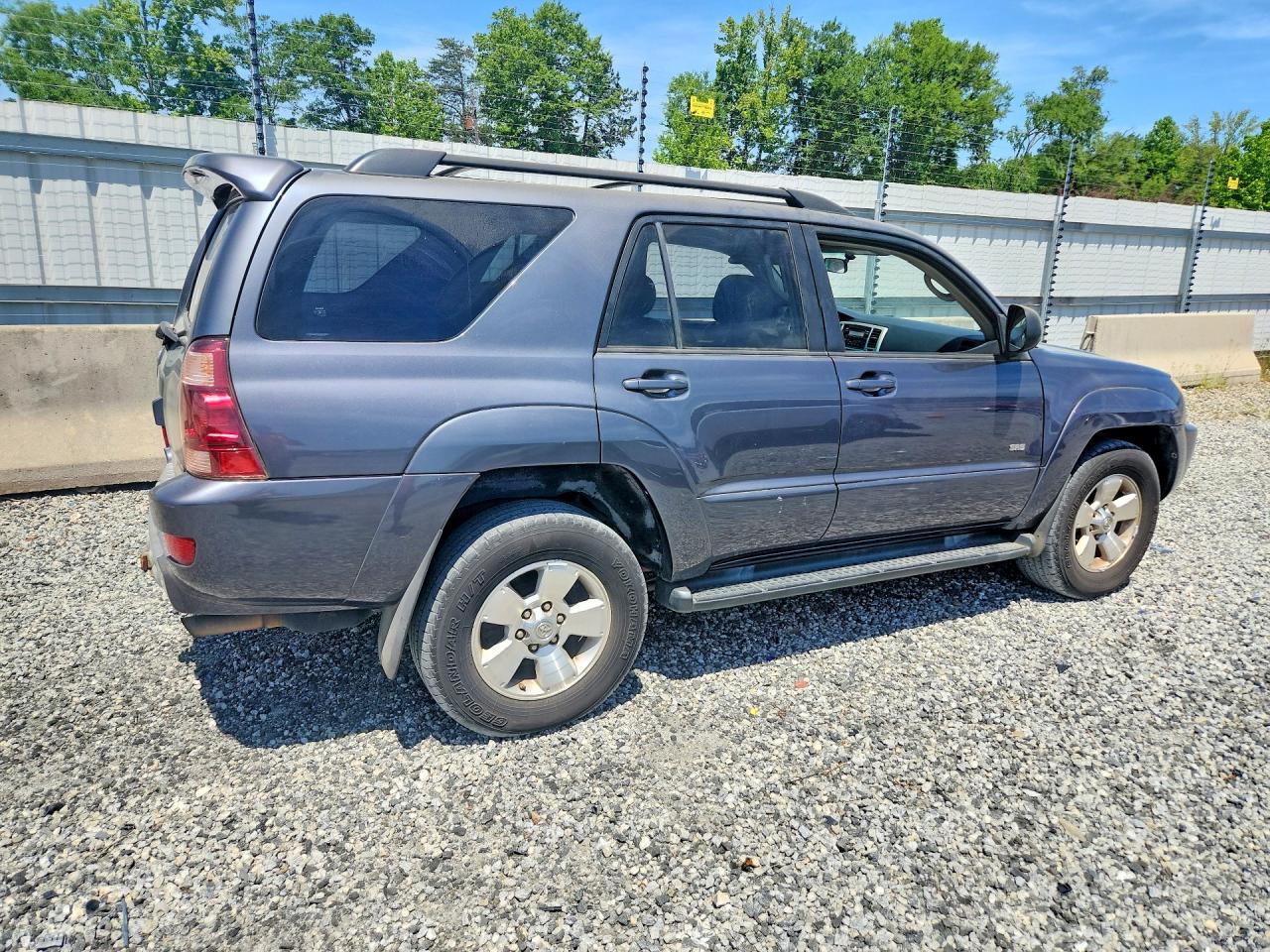 2004 TOYT 4runner VIN JTEZU14R948021037 photo 3