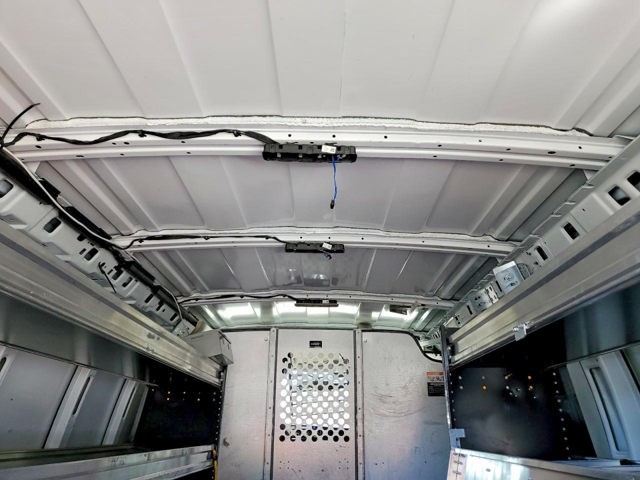 2023 Chevrolet Express VIN 1GCWGAFP9P1240653 photo 10