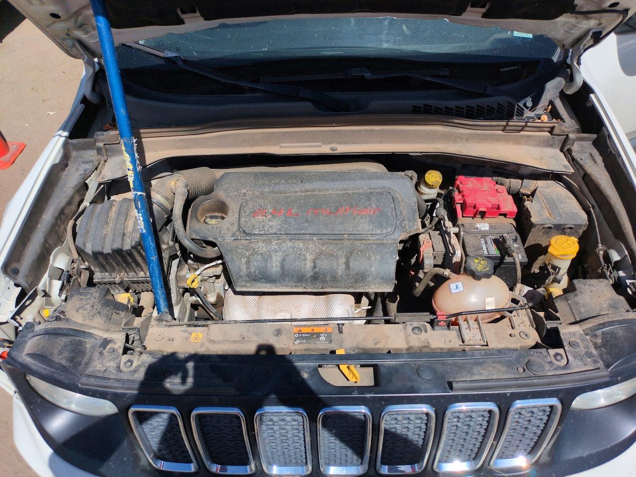 2019 Renegade VIN ZACNJAAB7KPK62035 photo 12