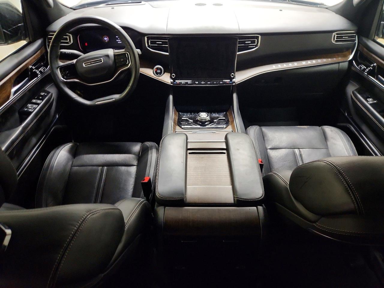 2024 Jeep Grand wago VIN 1C4SJSEPXRS107324 photo 8