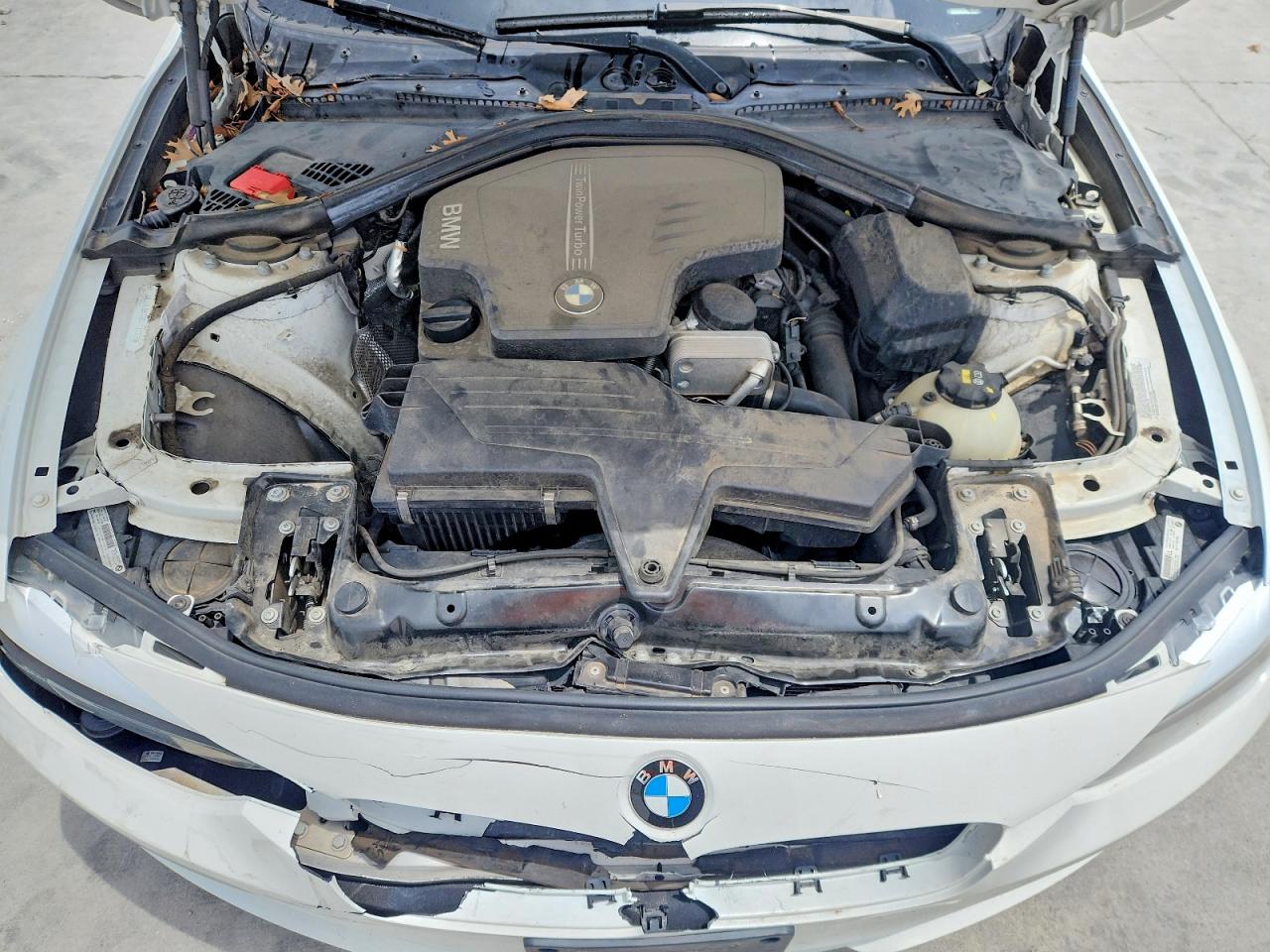 2015 BMW 3 series VIN WBA3B1G56FNT63555 photo 11