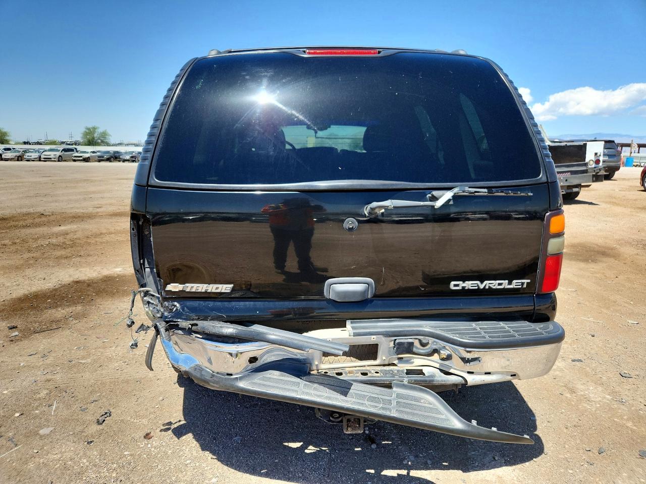 2005 Chevrolet Tahoe VIN 1GNEC13V15R231817 photo 6