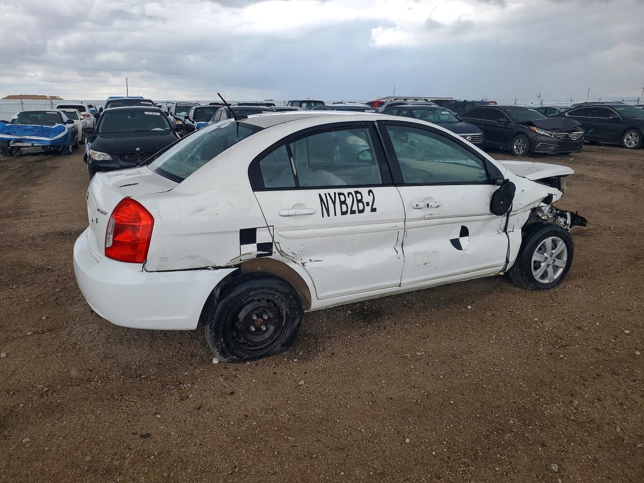 2010 Hyundai Accent VIN KMHCN4AC9AU498042 photo 3