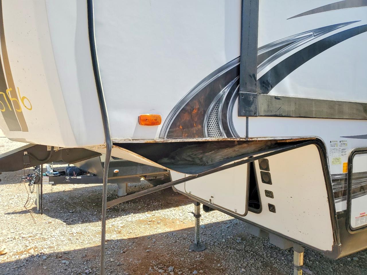 2021 FOREST RIVER SABRE CAMPER VIN 5ZT3SR1BXM6104914 photo 9