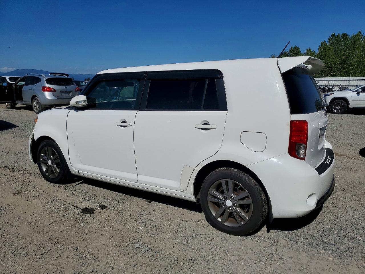 2012 Scion Xb VIN JTLZE4FE0C1143147 photo 2