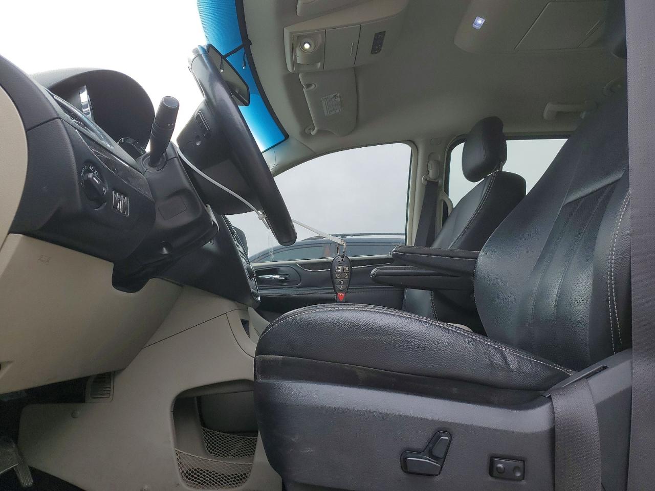 2016 Chrysler Minivan VIN 2C4RC1CG4GR126990 photo 7