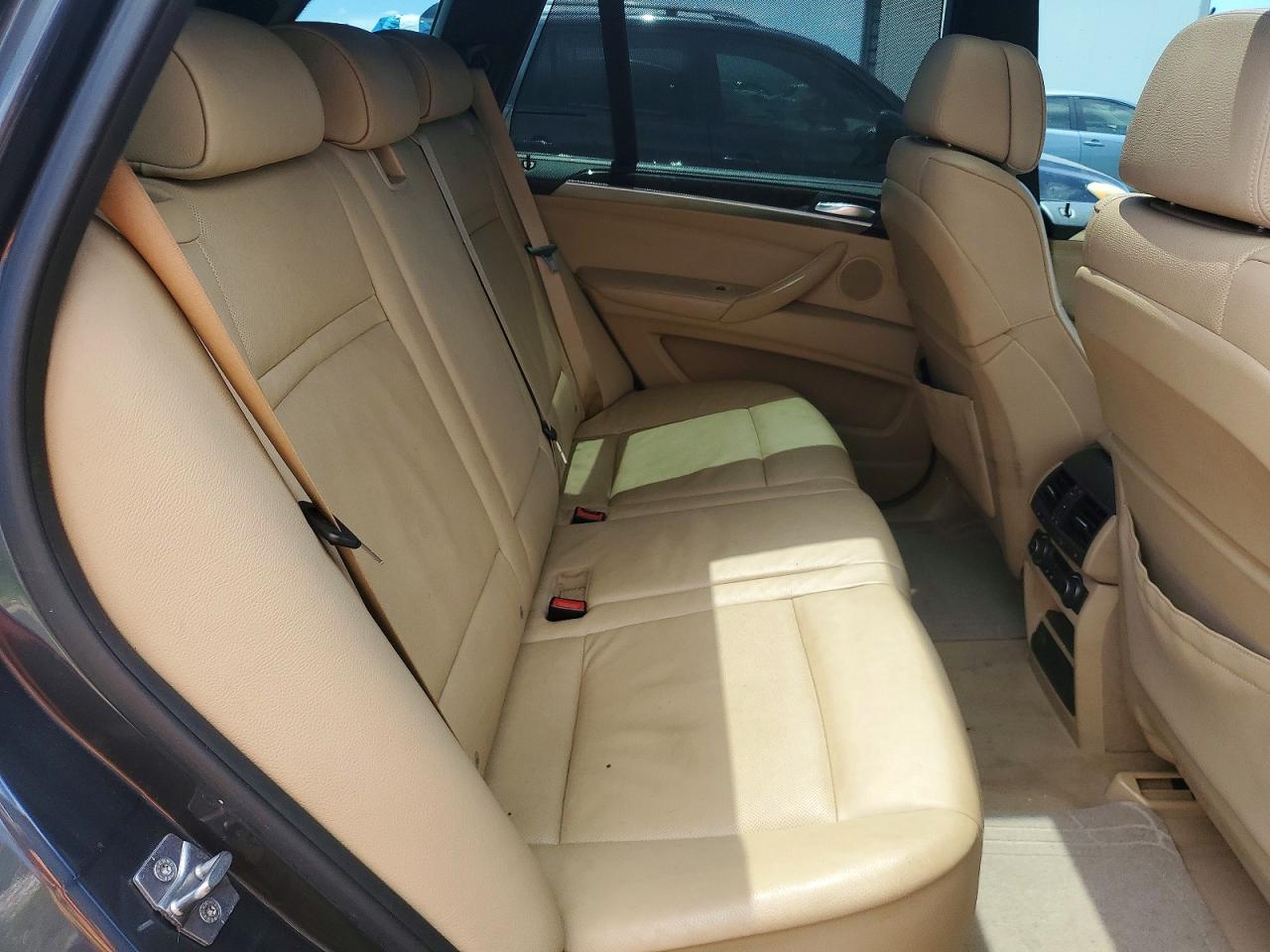 2011 BMW X5 VIN 5UXZV8C59BL421147 photo 11