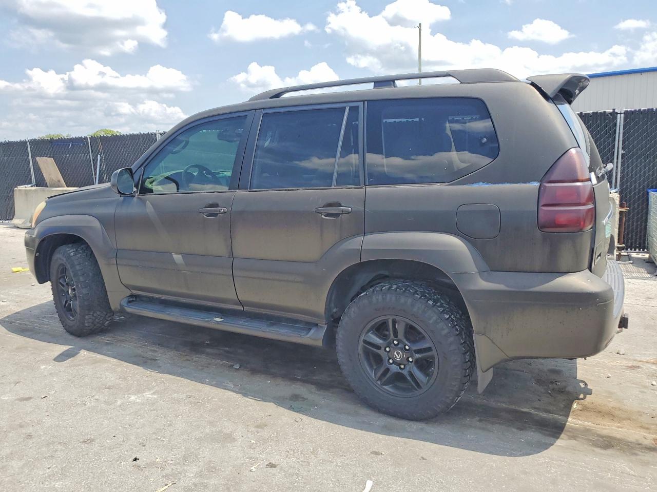 2005 LEXUS Gx VIN JTJBT20X350071044 photo 2