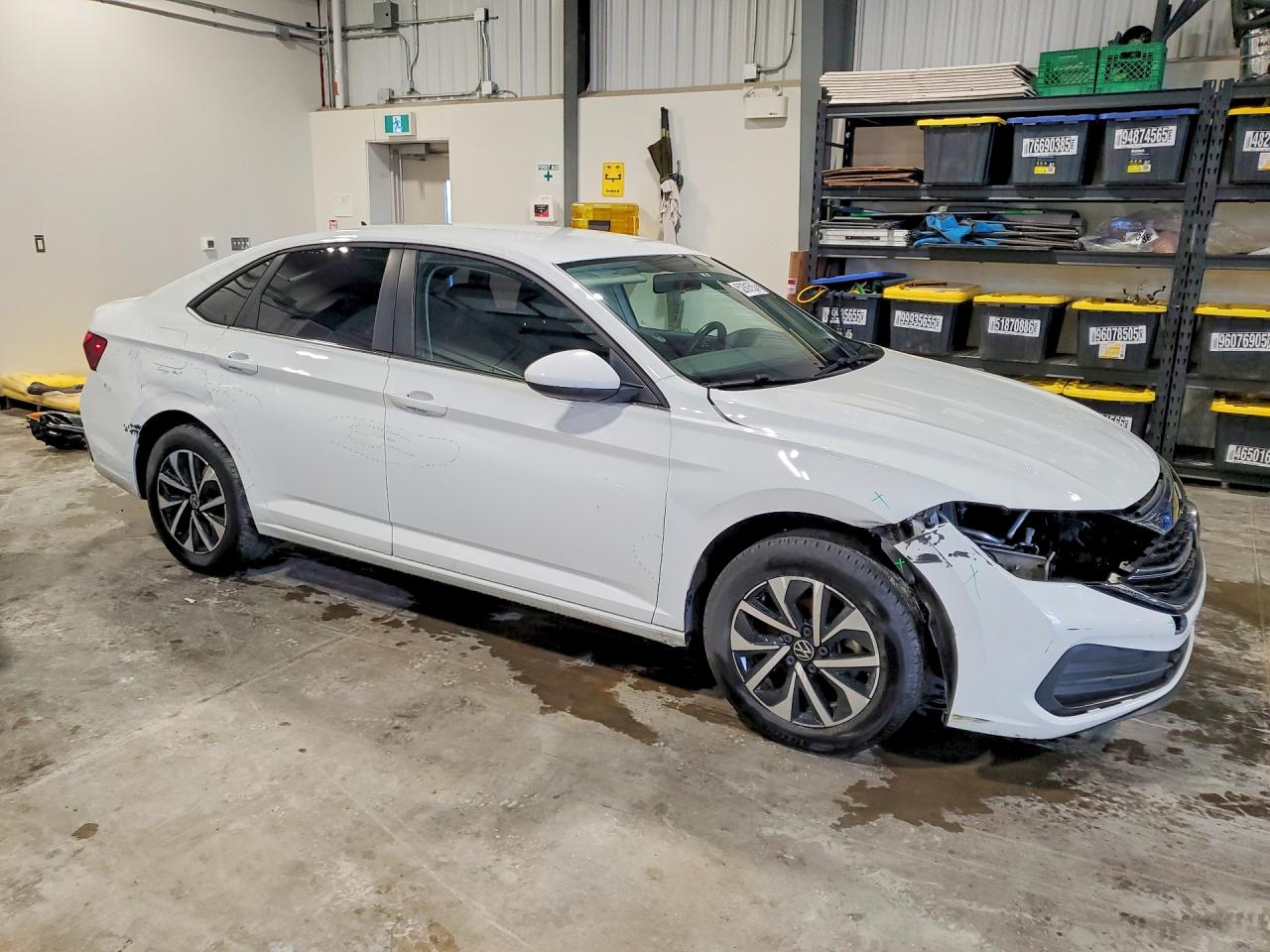 2022 Volkswagen Jetta VIN 3VWCM7BU8NM030990 photo 4
