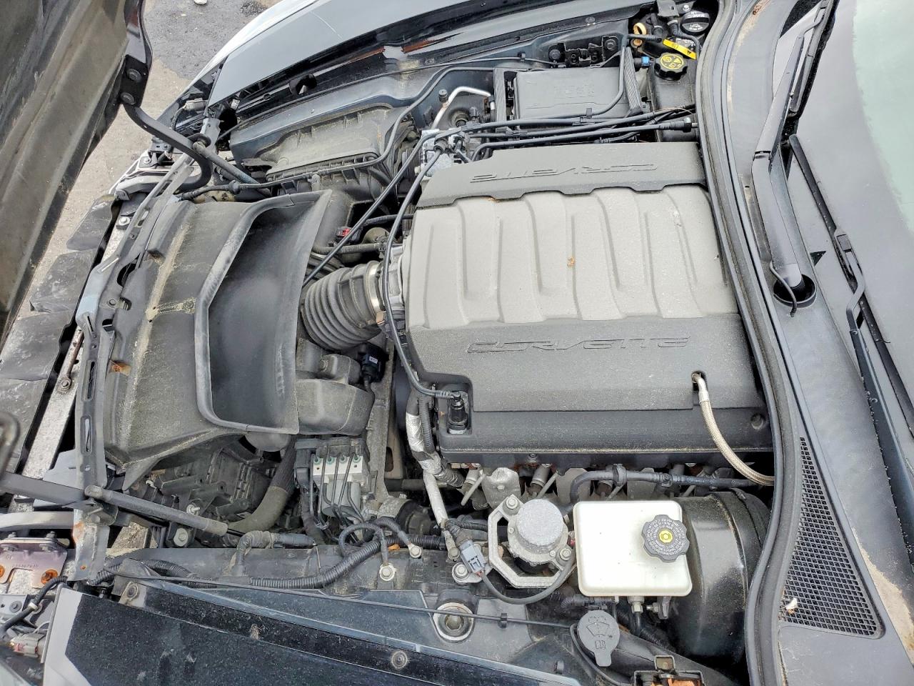 2019 Chevrolet Corvette VIN 1G1YM2D76K5107451 photo 11