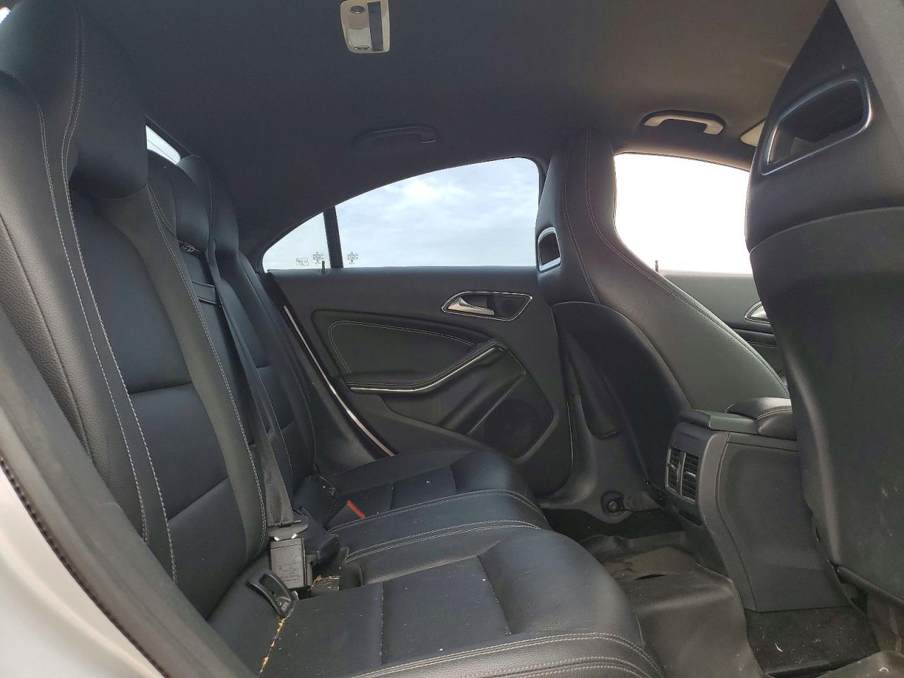 2018 MERCEDES-BENZ Cla-class VIN WDDSJ4GB5JN507250 photo 10
