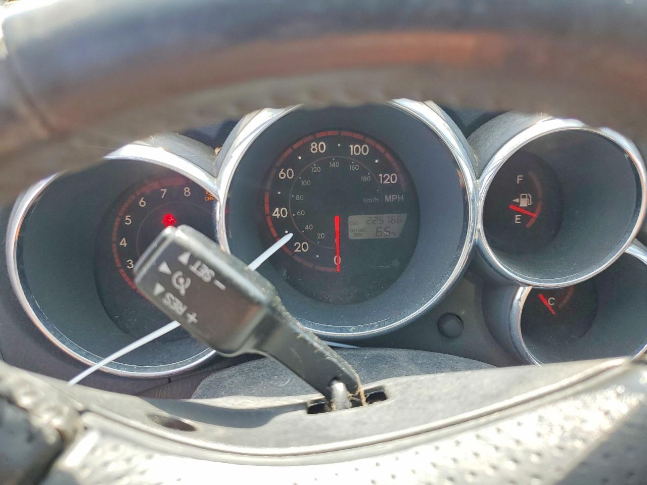 2006 TOYOTA Matrix VIN 2T1LR30E56C550874 photo 9