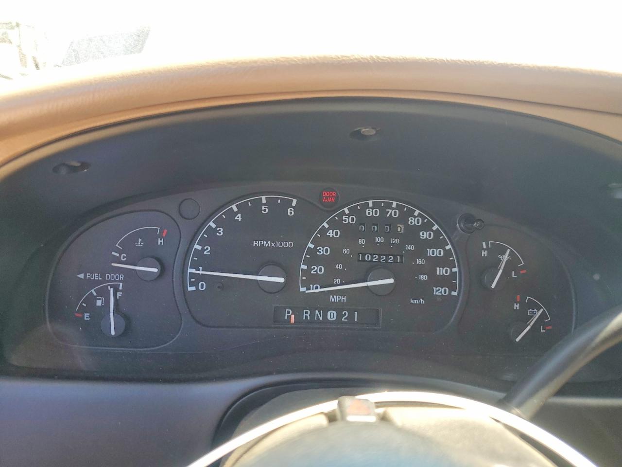 1998 Ford Explorer VIN 1FMZU34E9WZA88114 photo 9