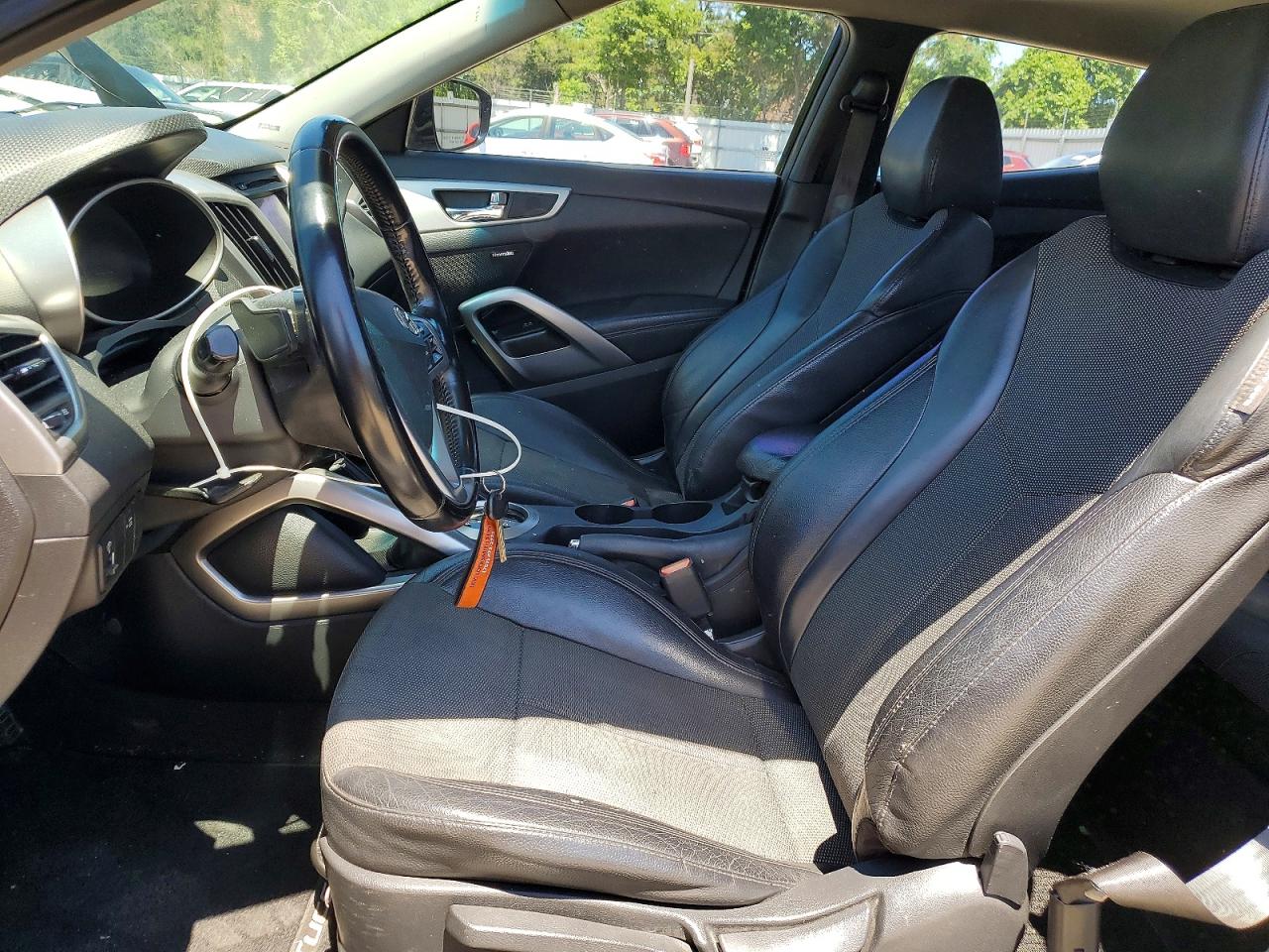 2015 HYUNDAI Veloster VIN KMHTC6AD8FU225465 photo 7