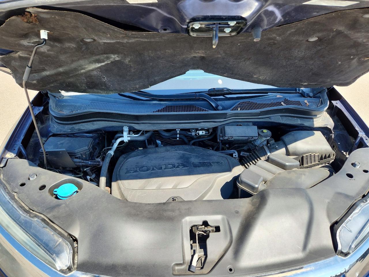 2019 Honda Ridgeline VIN 5FPYK3F57KB040122 photo 11